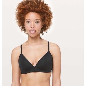 Lululemon Take Shape Bra Black Women‎ Size Size 32A Athleisure